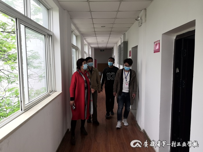 IMG_20200509_152756.jpg IMG_20200509_152756.jpg