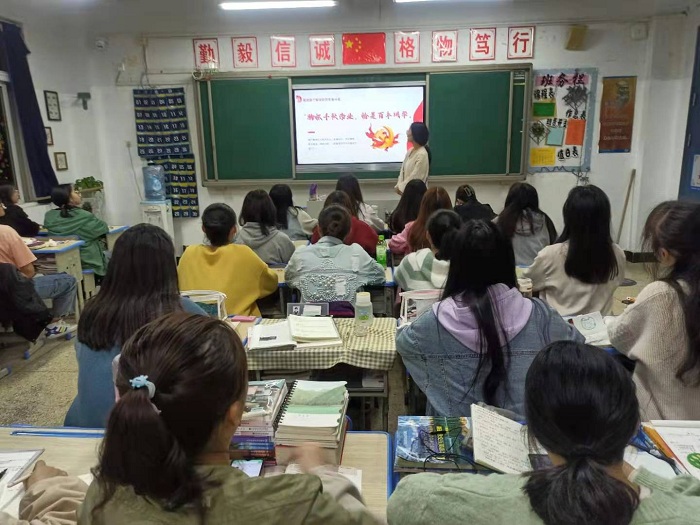 4E3084312D0729BB6CDAD221FC8AB8B3.jpg 4E3084312D0729BB6CDAD221FC8AB8B3.jpg