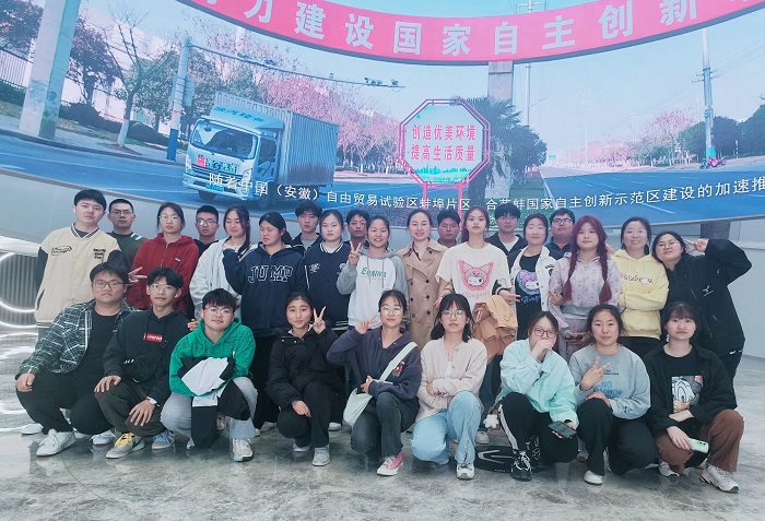 4B437300125A4FA392F2063FBECE6DFE.jpg 4B437300125A4FA392F2063FBECE6DFE.jpg