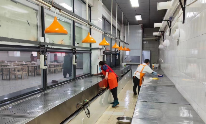 食堂1_副本.jpg 食堂1_副本.jpg