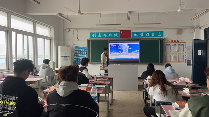 E56FDE06551FA01423BEFA0488C50224.jpg E56FDE06551FA01423BEFA0488C50224.jpg