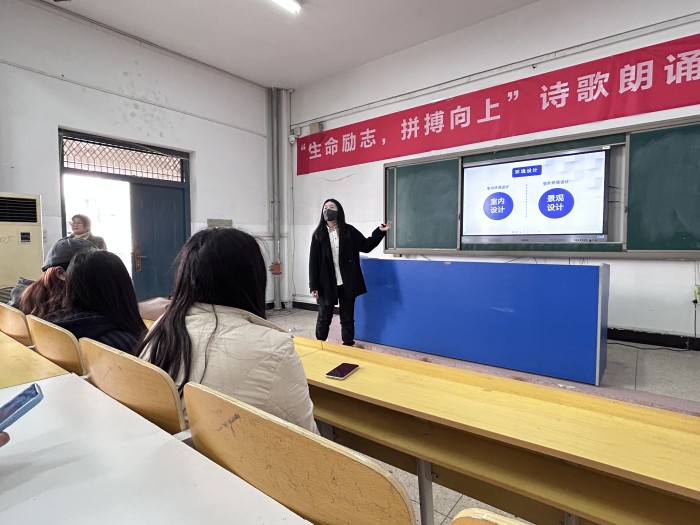 张喆_副本.jpg 张喆_副本.jpg