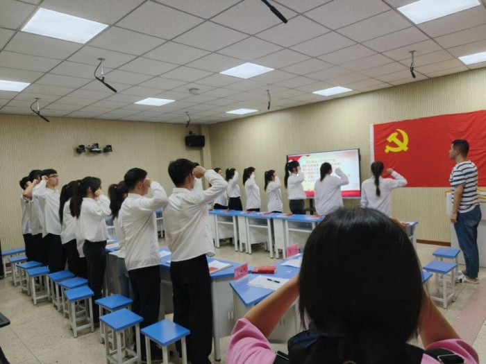 图1 700.jpg 图1 700.jpg