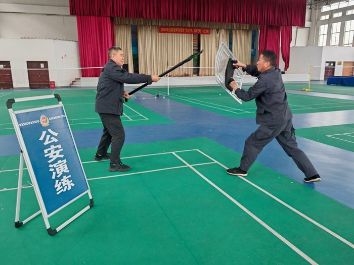 06DAD8ECD213E1FFE24C240C28FC1AC4.jpg 06DAD8ECD213E1FFE24C240C28FC1AC4.jpg